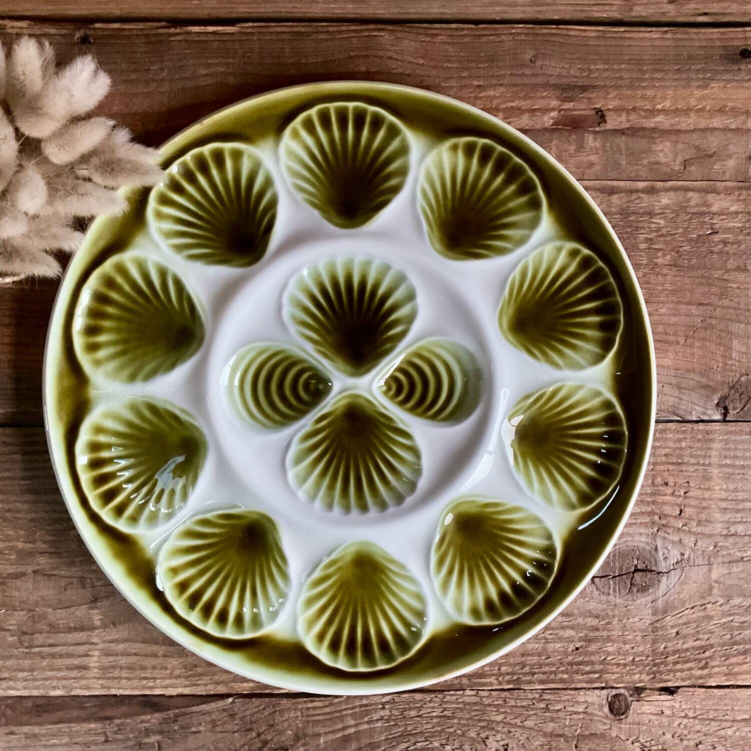 Oyster dish Moulin des Loups France