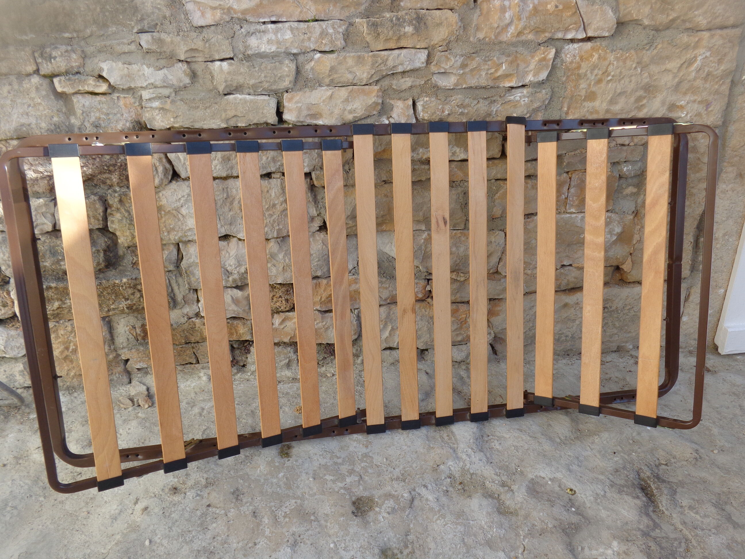 Bed wood and rattan wineing Louis Sognot of the 50s with his articulated box spring