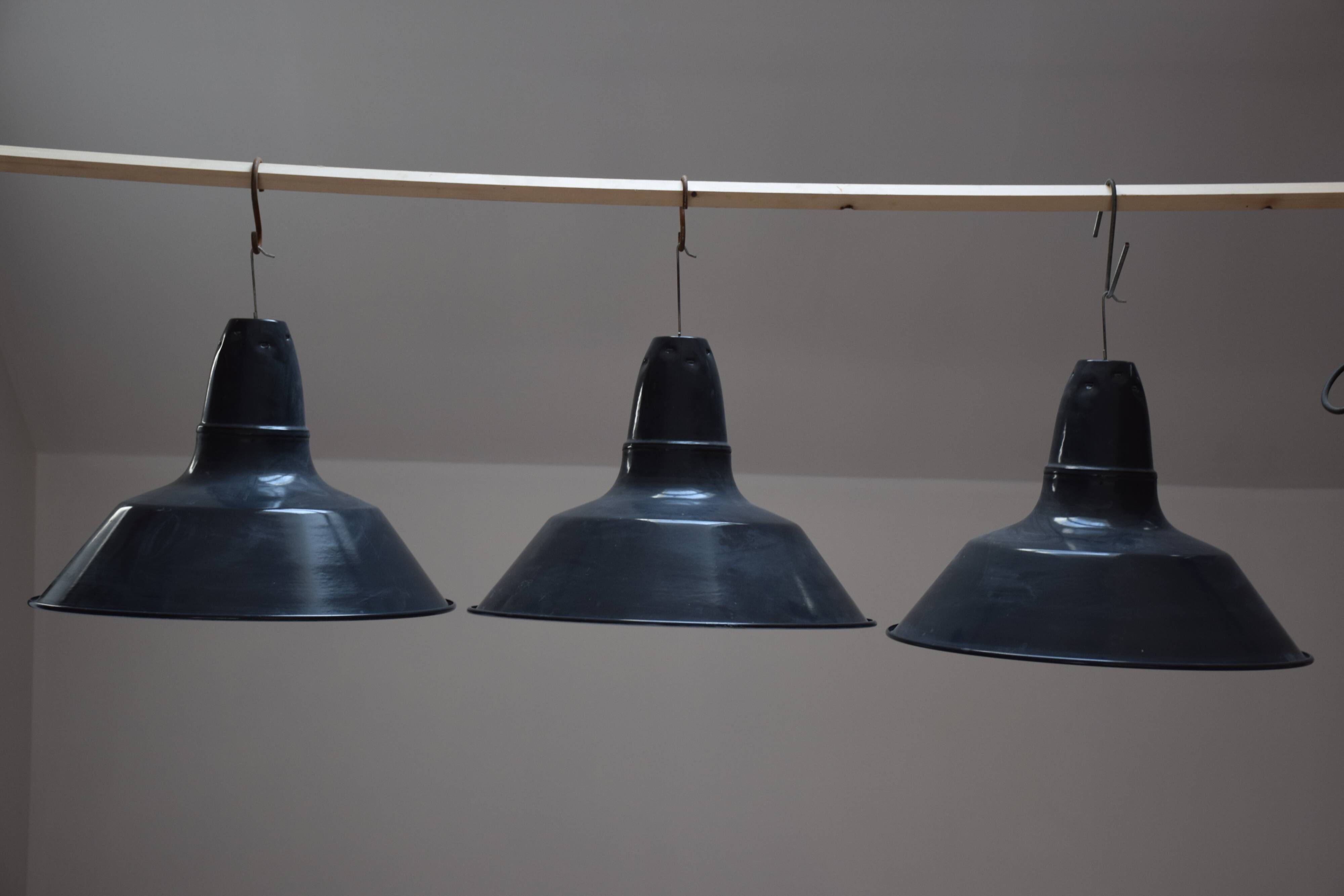 Lot of 3 industrial bowls ceiling