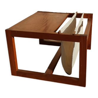 Table basse porte revues scandinave