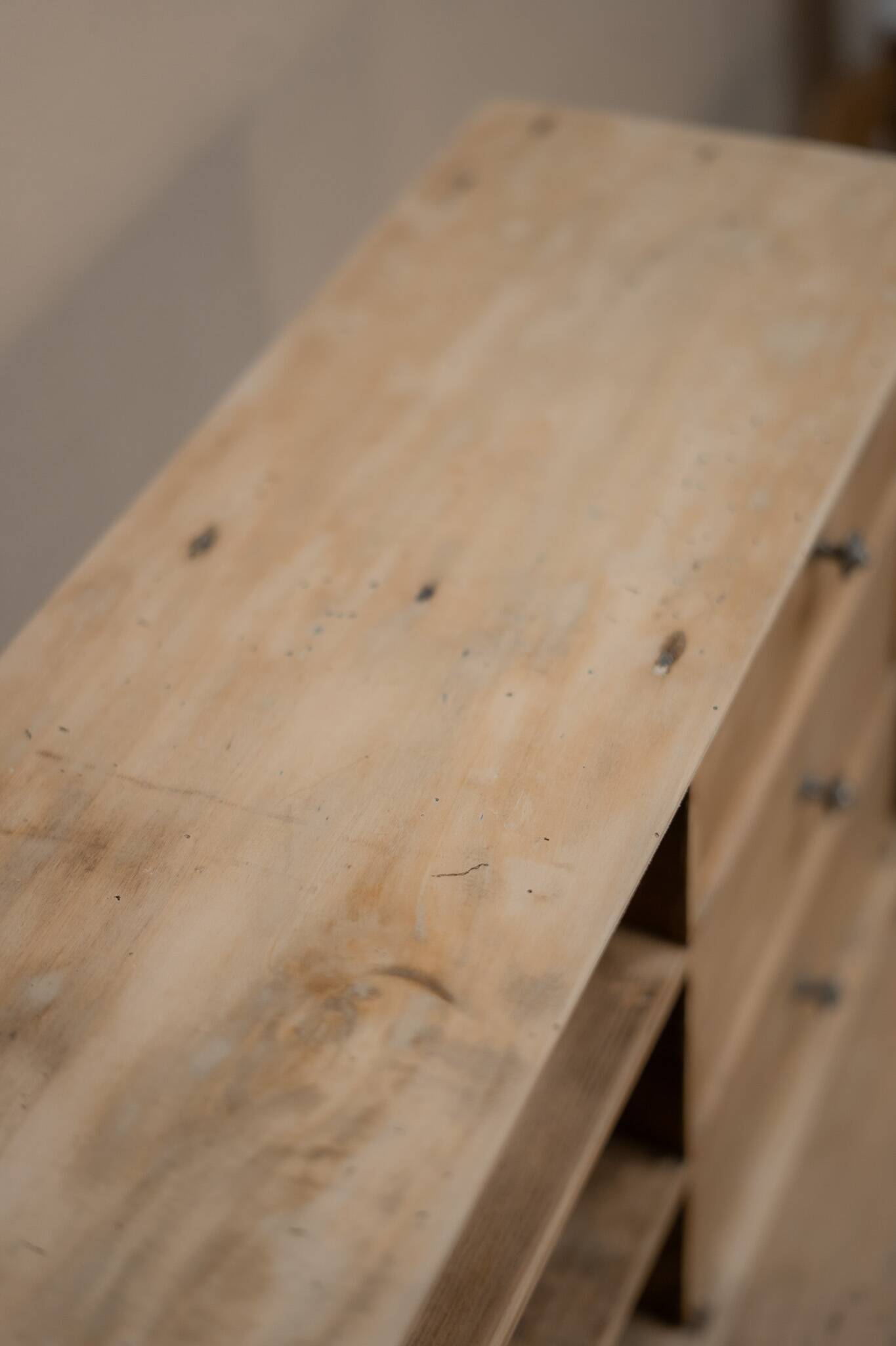 Vinyl record storage cabinet