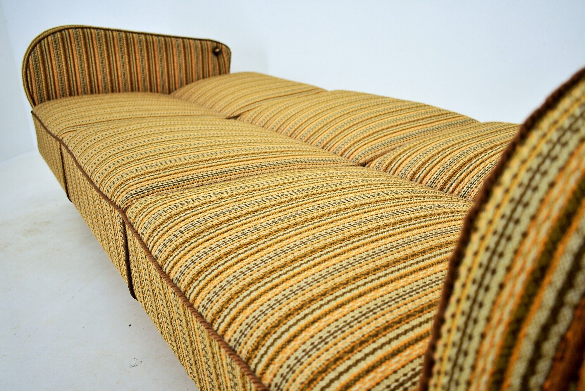 Art Deco Sofa or Bed H-363 Designed by Jindrich Halabala, 1930s
