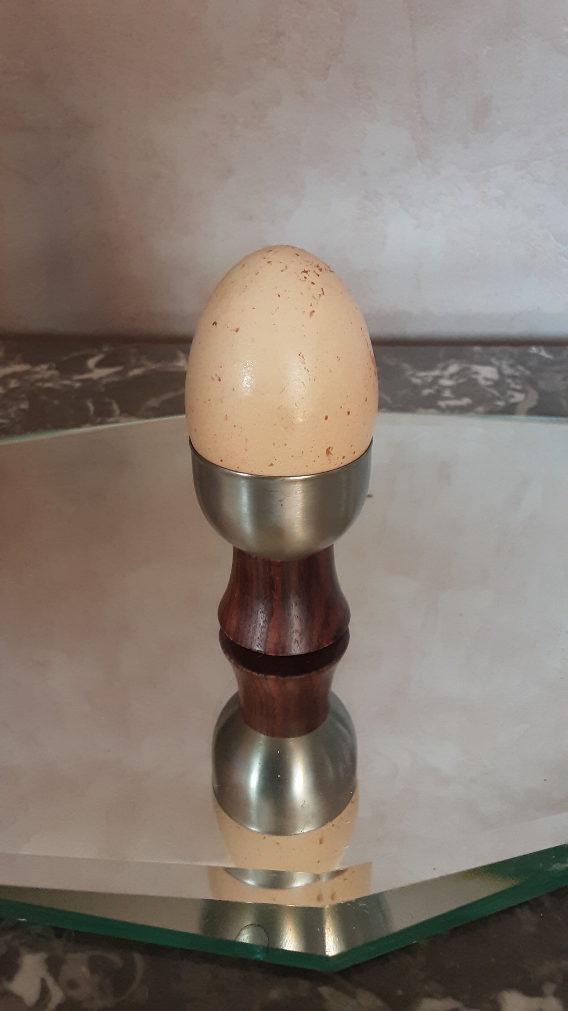 Polished stainless steel coquetiers - wooden feet