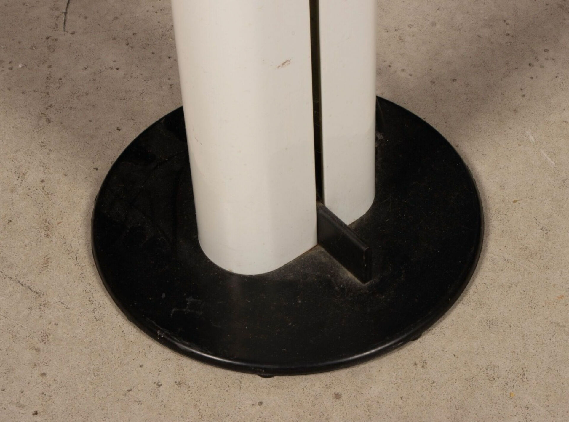 Pair of Megaron floor lamps - Artemide - Gianfranco Frattini