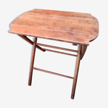 Table pliable en bois et bambou