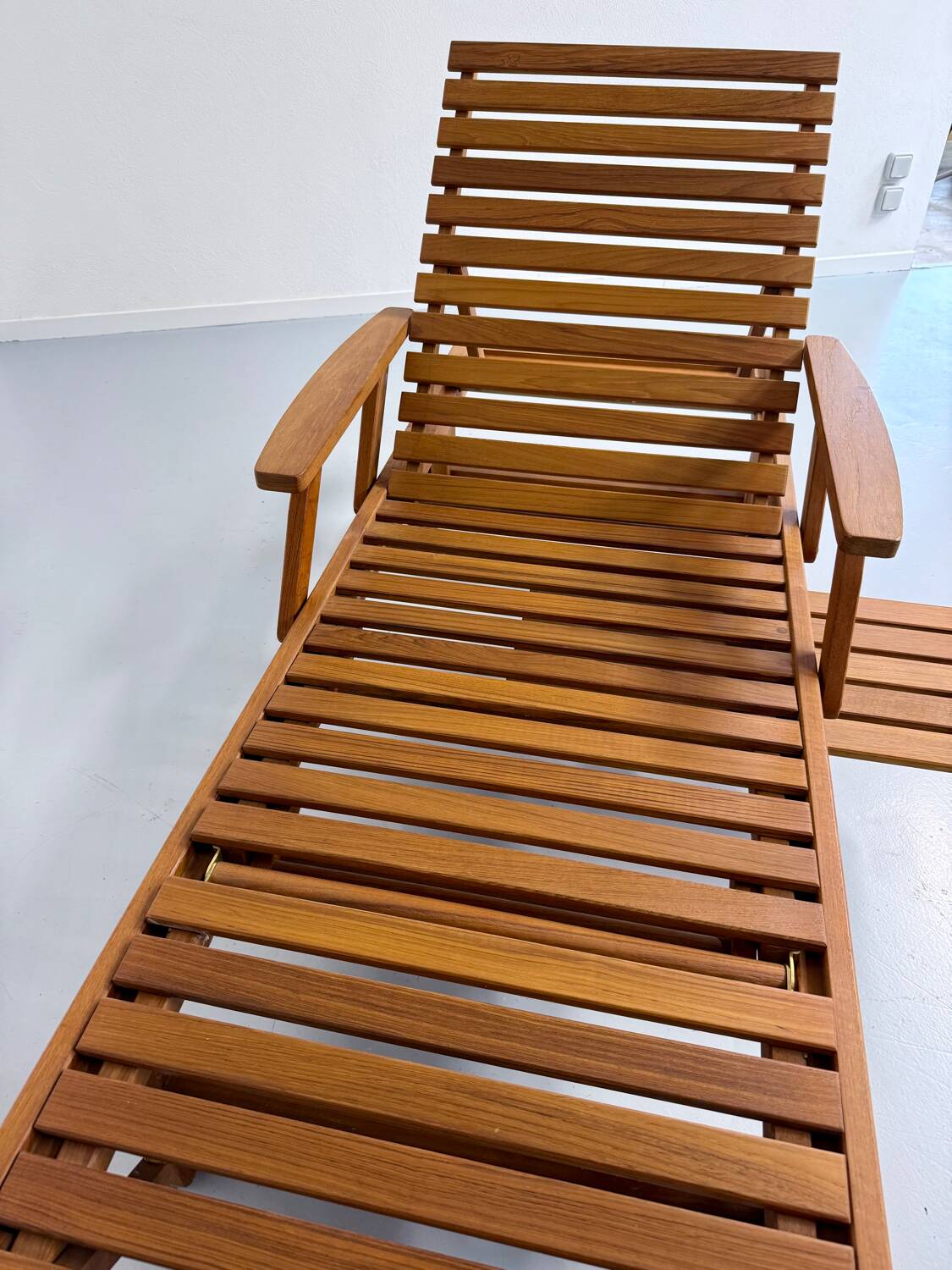 Fischer Möbel design teak deckchairs from the 90s