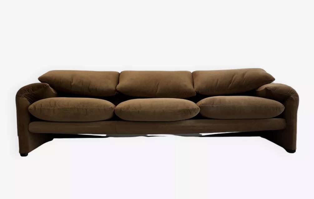 "Maralunga" 3-seater sofa by Vico Magistretti for Cassina
