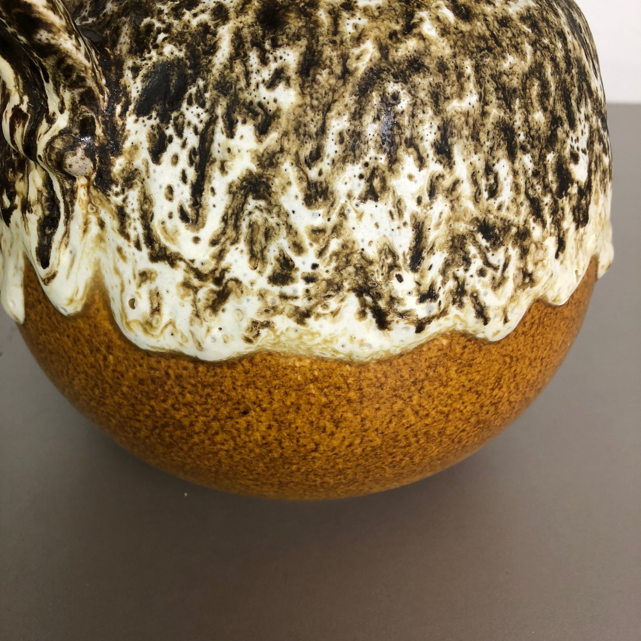 Set of Two Pottery Fat Lava Vases Model "484-21" Made by Scheurich Germany 1970s
