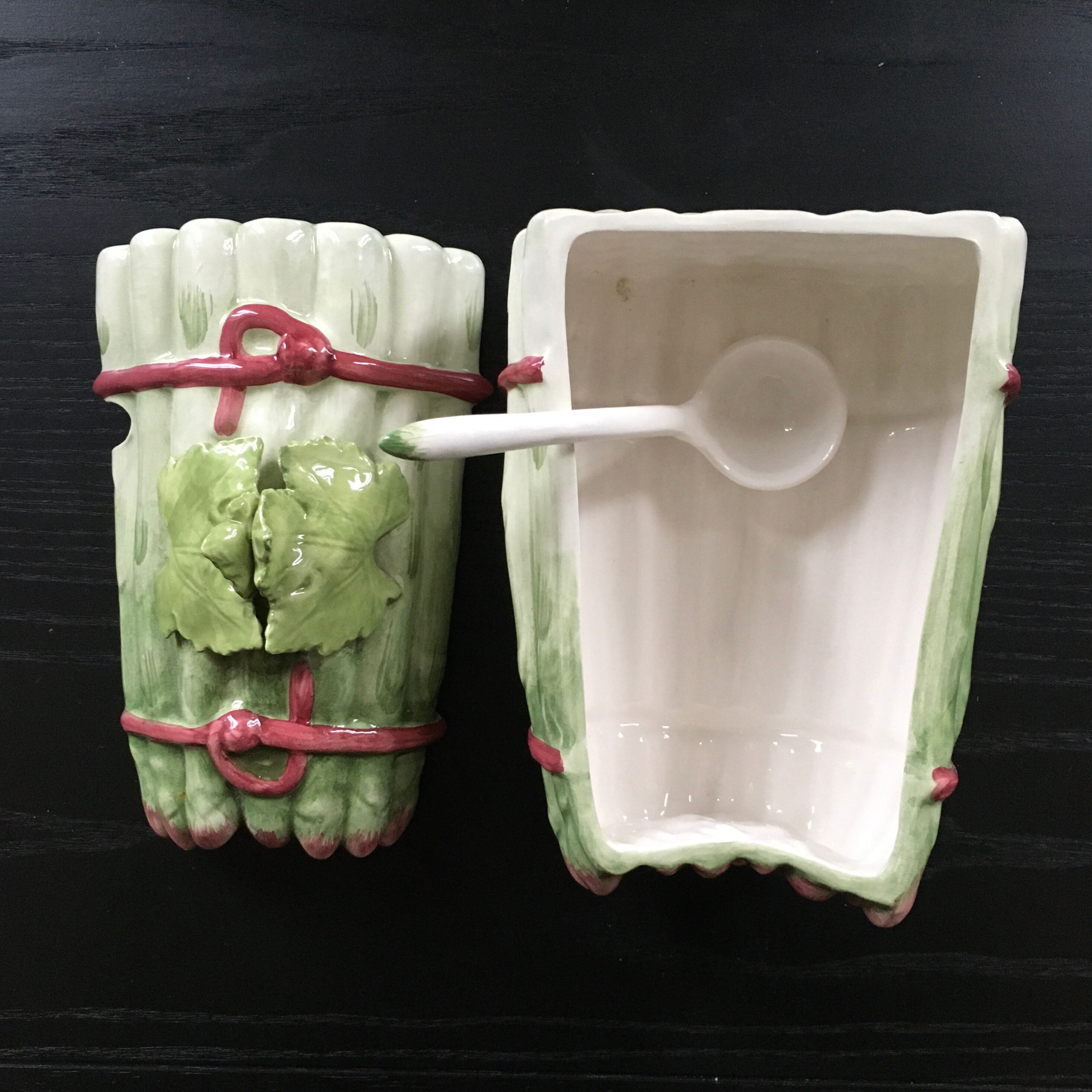 Box asparagus dabbling