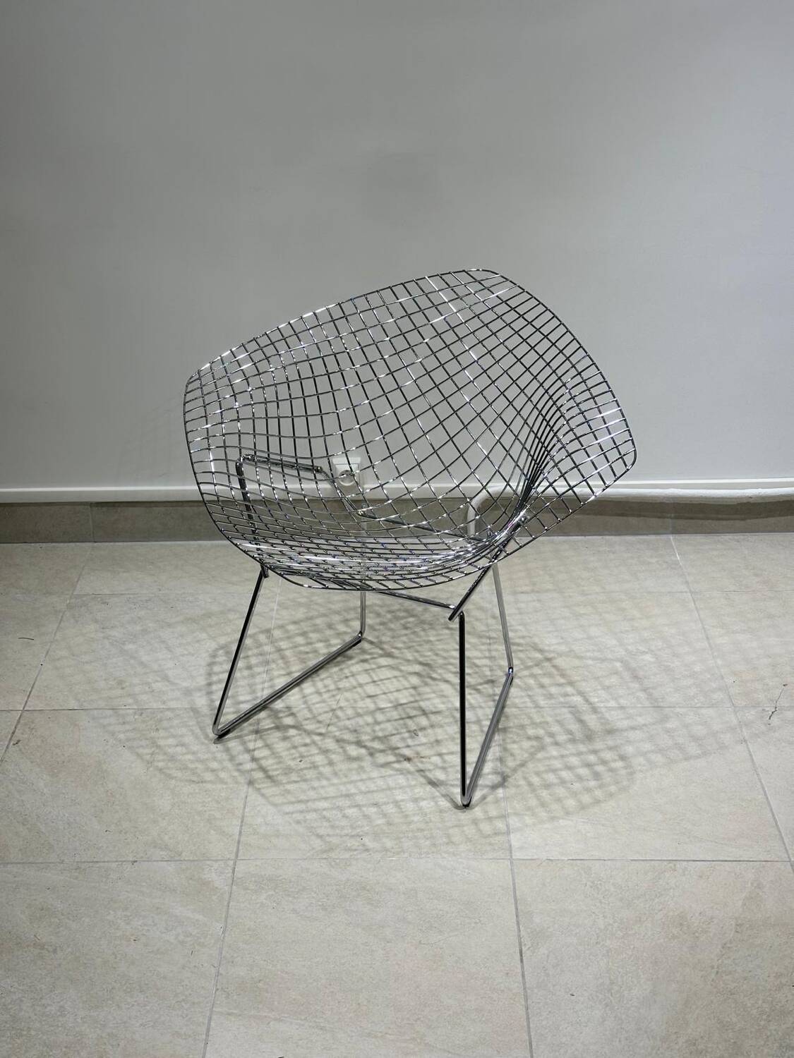 Knoll diamond armchair by Bertoia
