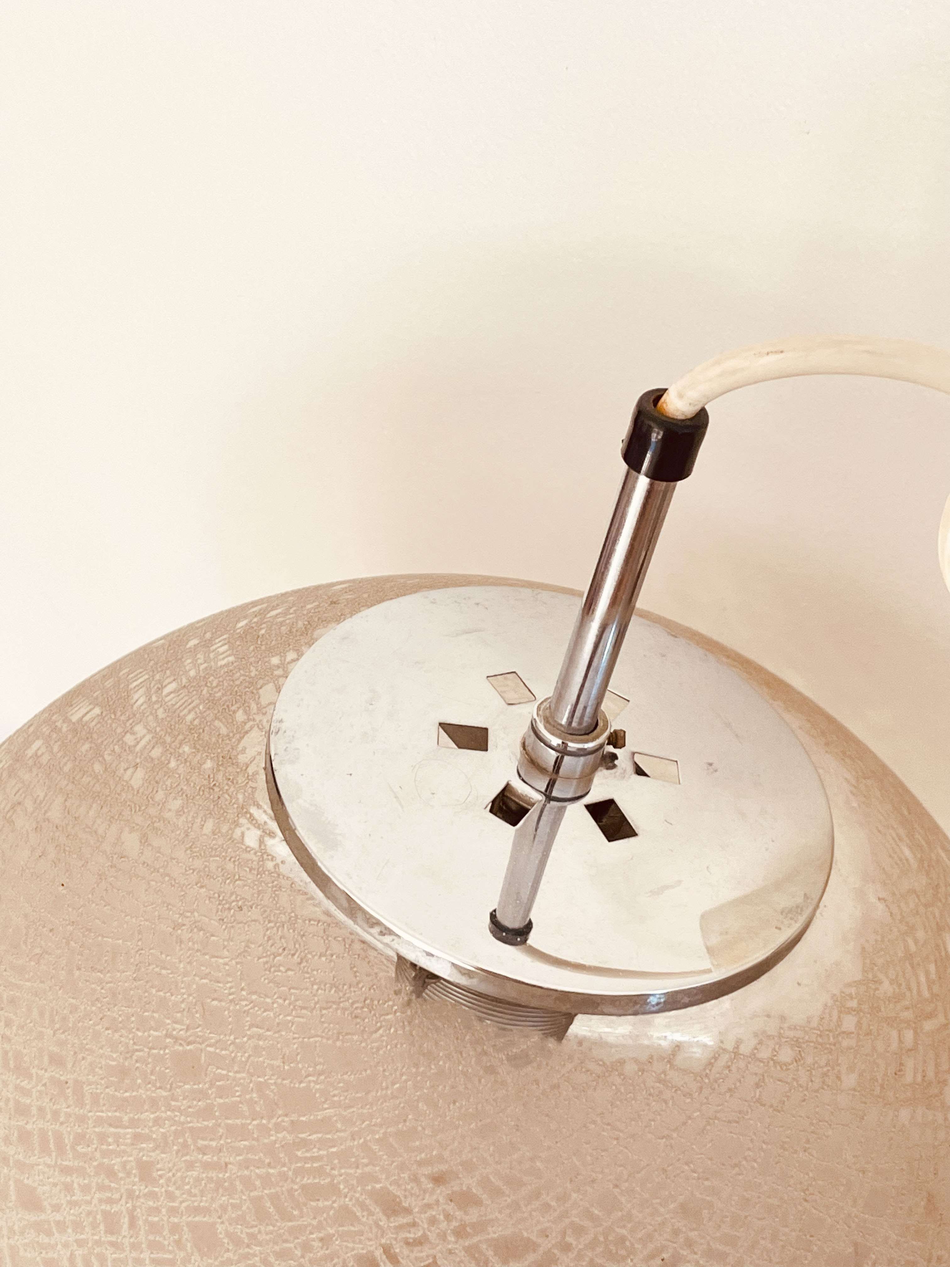 Suspension globe 25 cm Glashutte Limburg, 1970