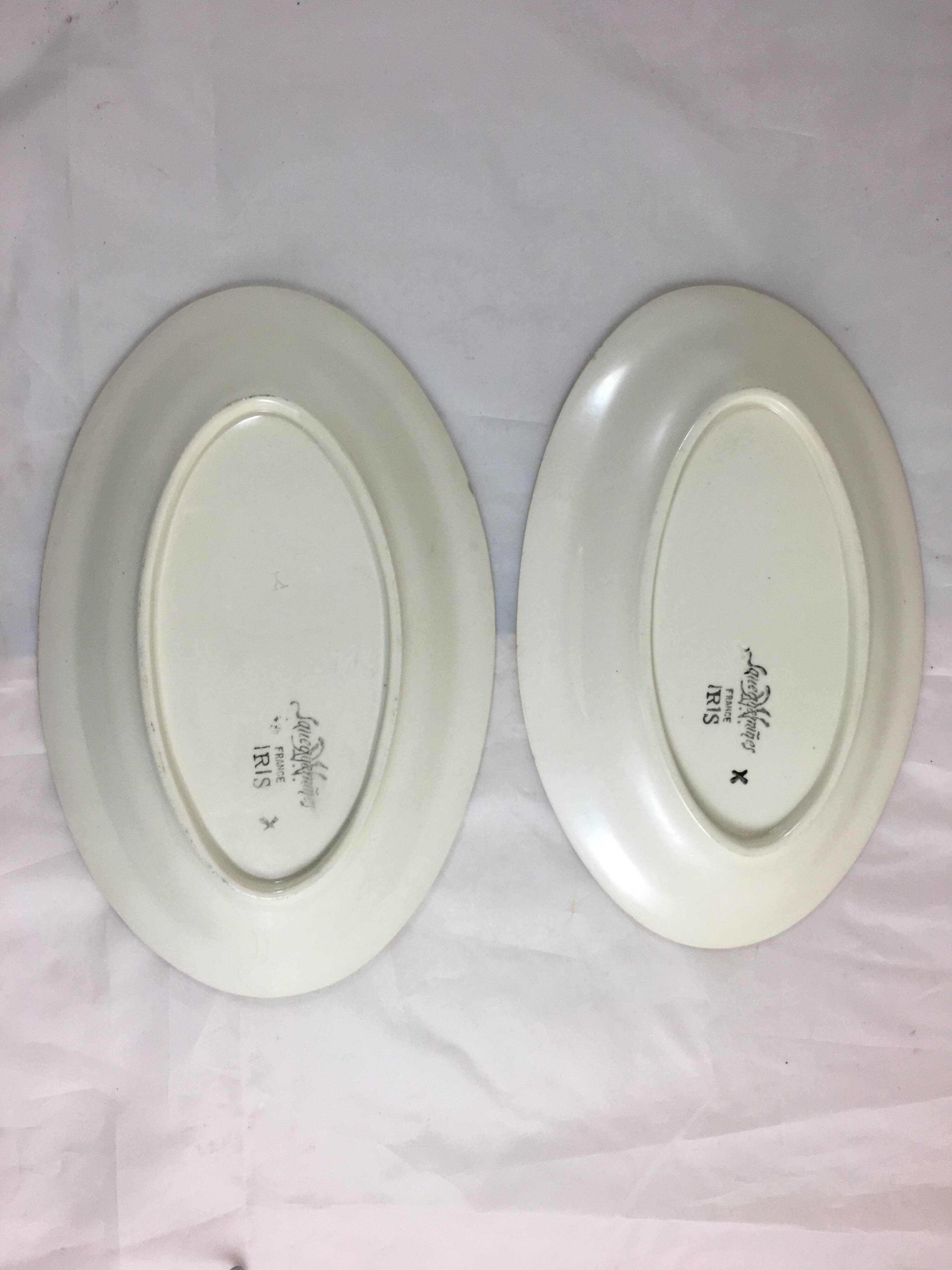 Ramekin x 2 Oval dish Old Model Iris Fleurs French manufacture signed Sarreguemines