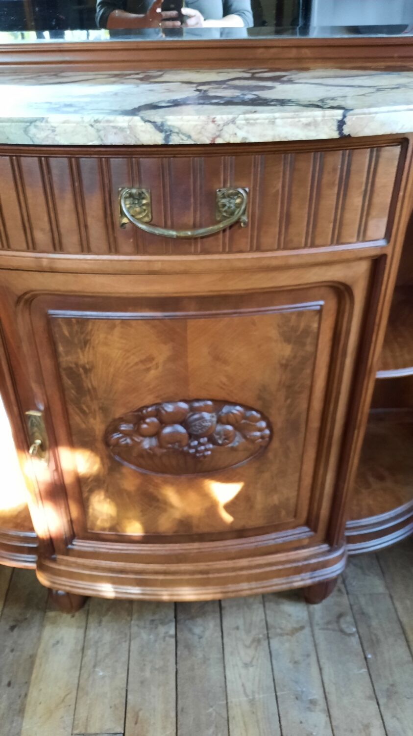 Buffet art nouveau
