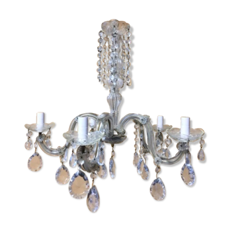 Crystal chandelier with grapevines
