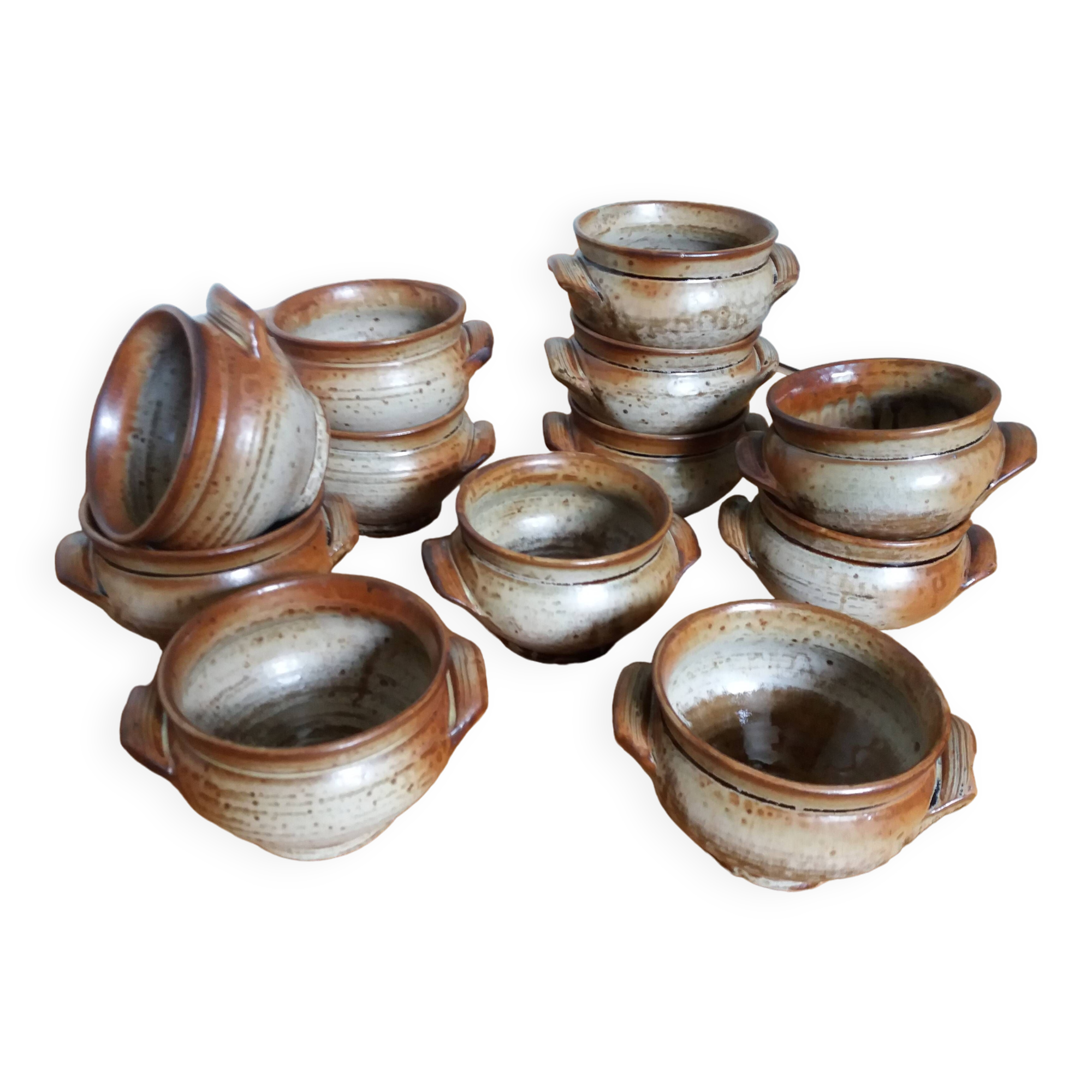 Soup bowls and cups in Puisaye stoneware by Jean-Pierre Prud'homme
