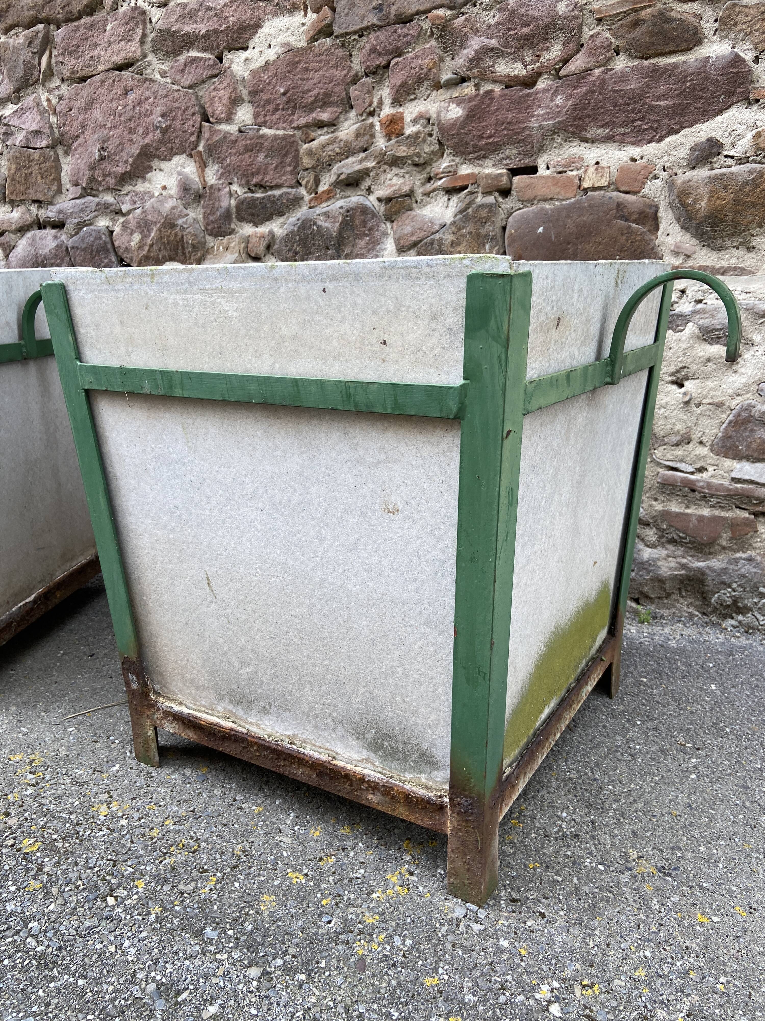 Pair of Large planters in fiber cement and metal 1950 eternit