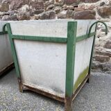 Pair of Large planters in fiber cement and metal 1950 eternit