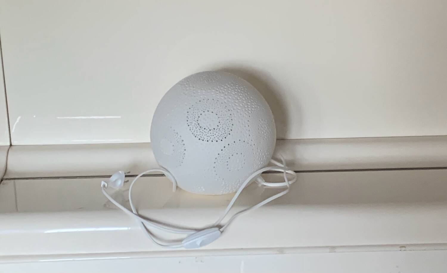 Porcelain lamp