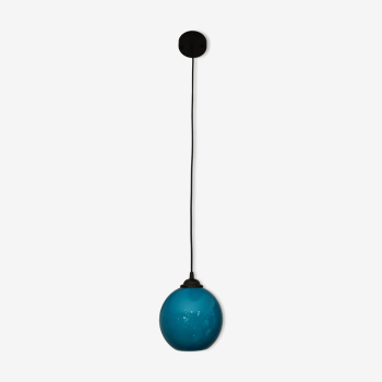 Vintage blue ball suspension