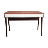 RV desk on compass feet