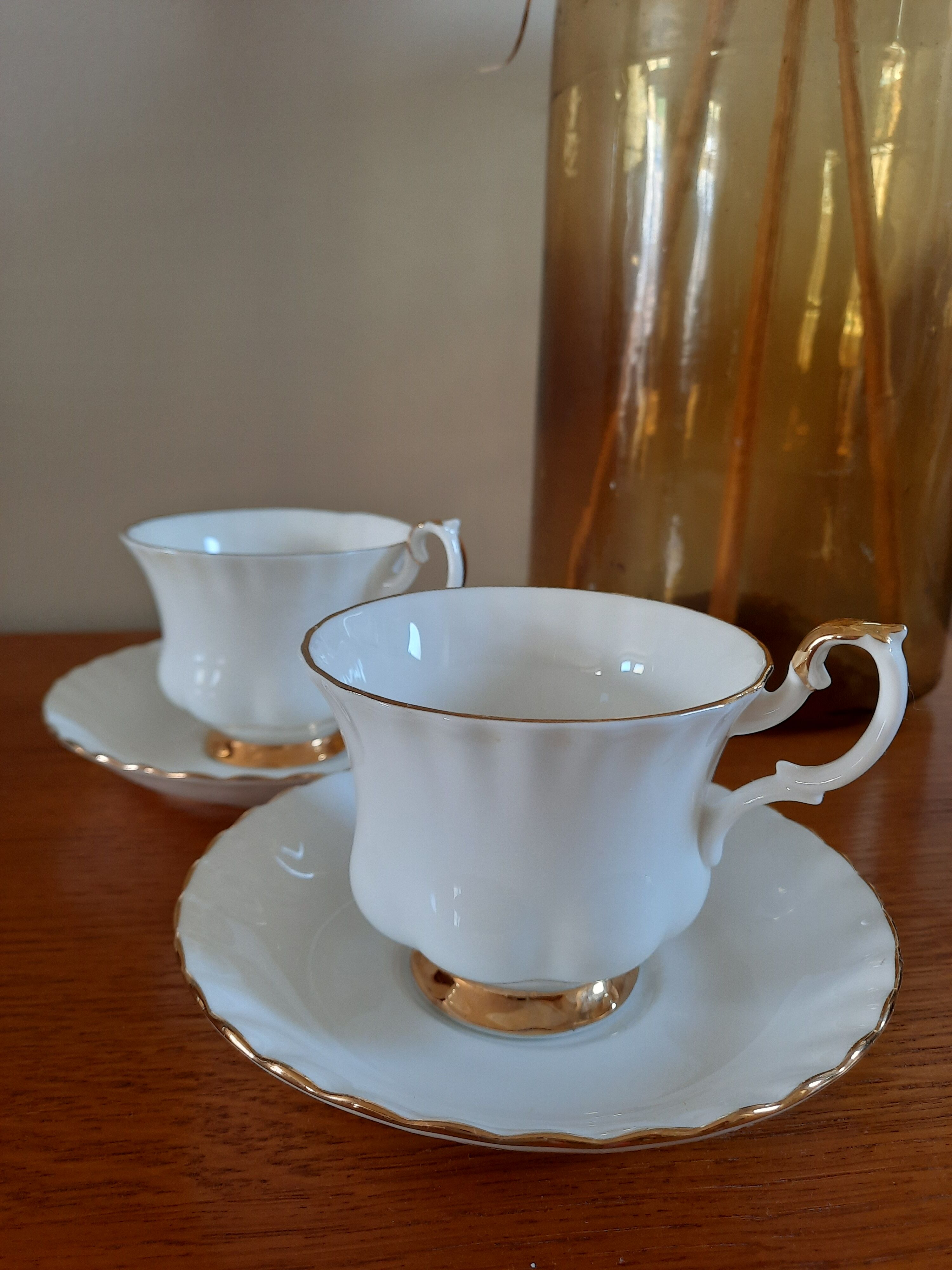 2 cups & 2 saucers Royal Albert