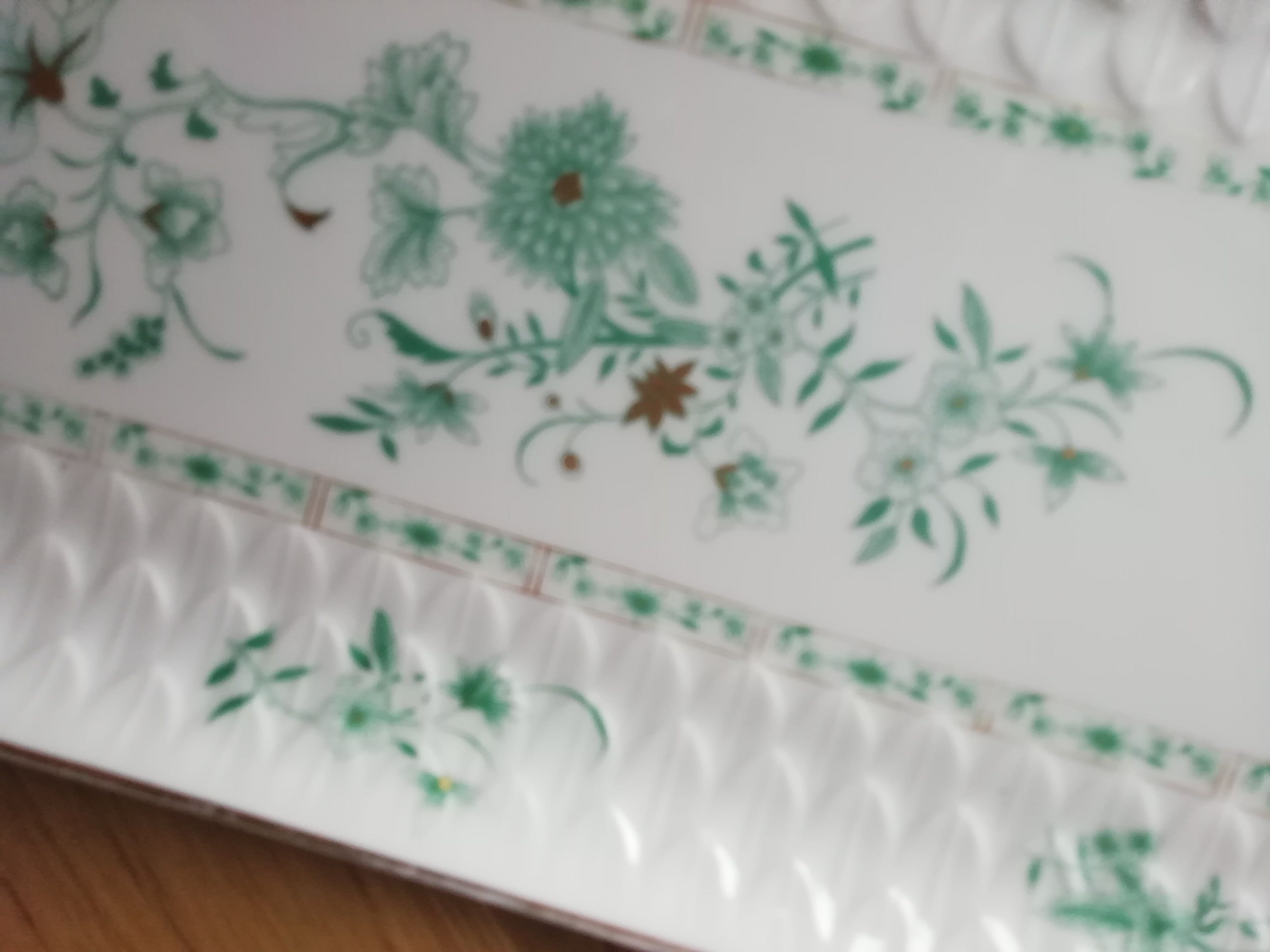 Bernardaud cake dish