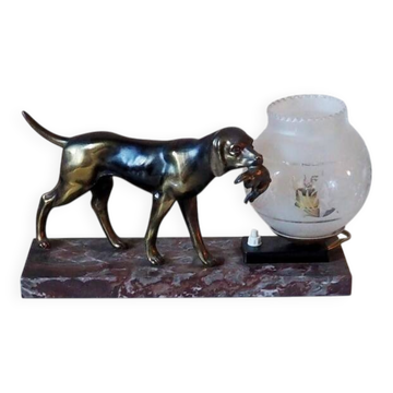 French Art Deco hunting dog on a marble base with a switched lamp.