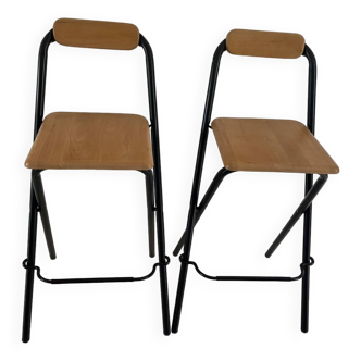 2 foldable bar stools from the 90s in wood and black metal