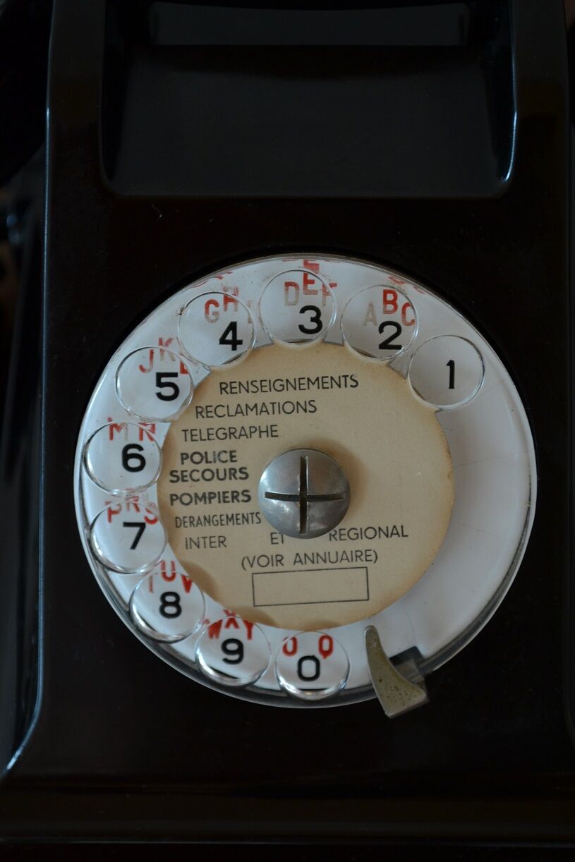 Old phone PTT vintage 60's bakelite