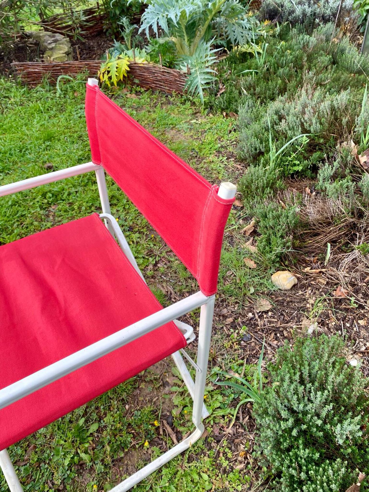 Vintage red folding chair