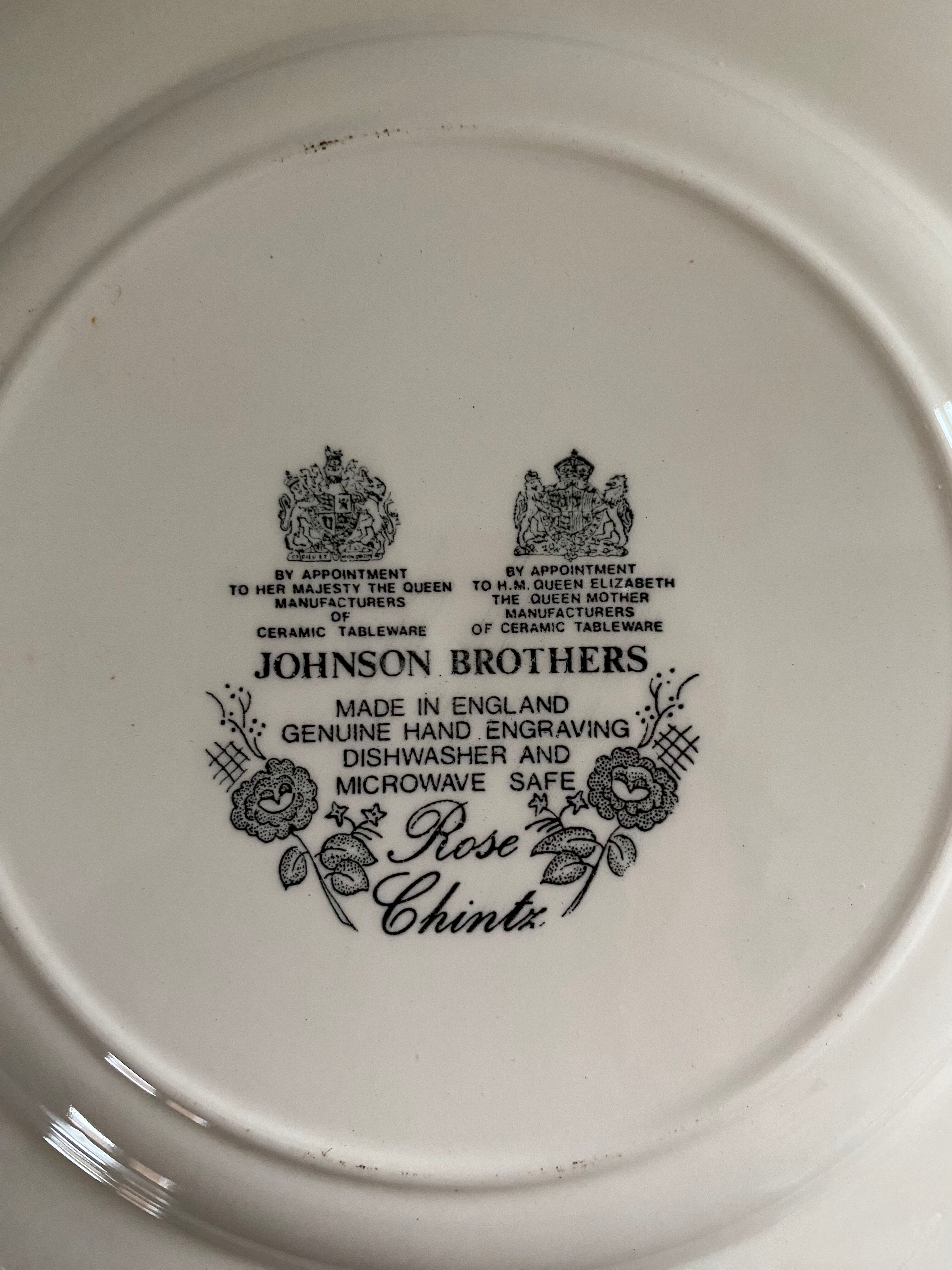 Johnson Brothers plate pink Chintz.