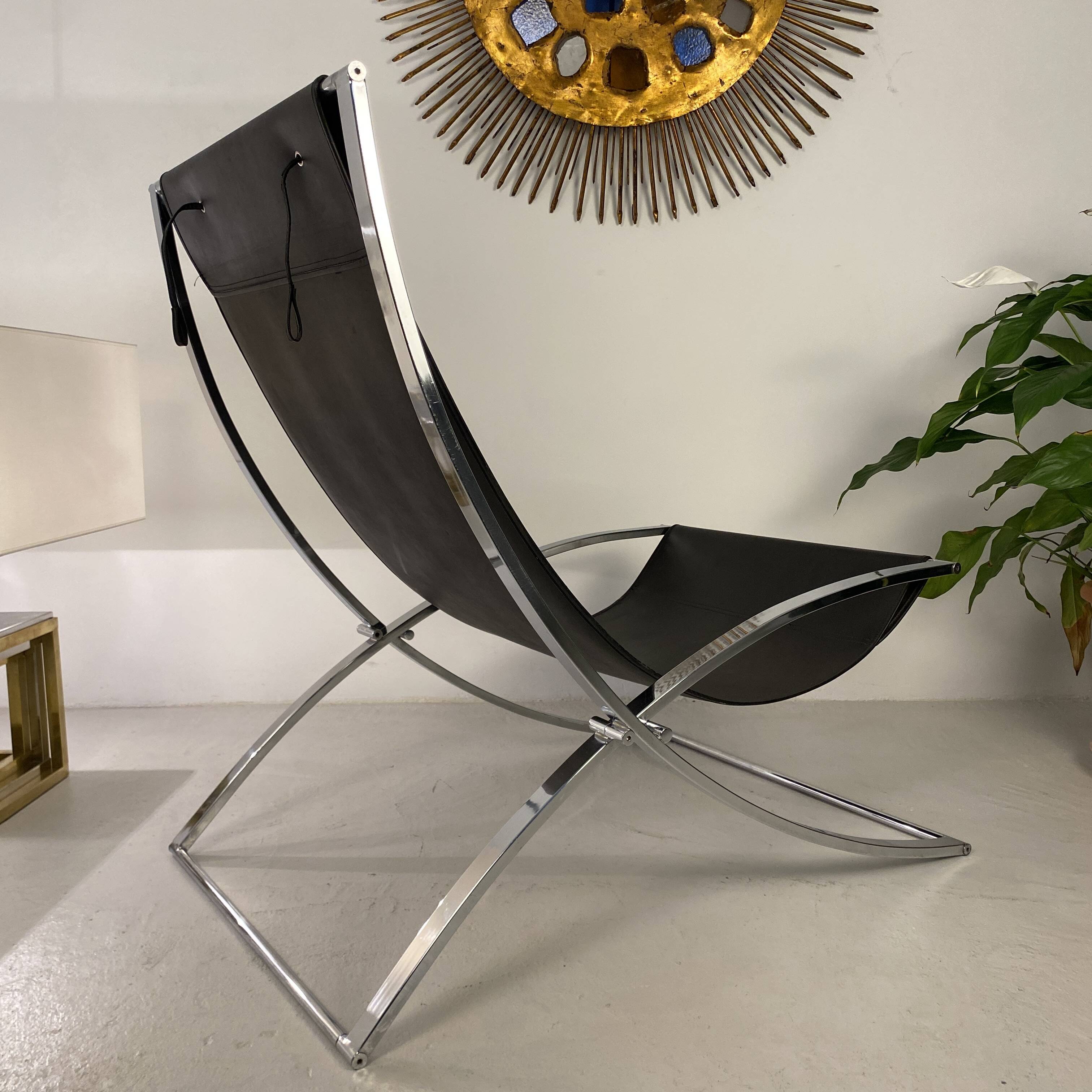 Pair of “Luisa” lounge chairs by Marcello Cuneo. 1970