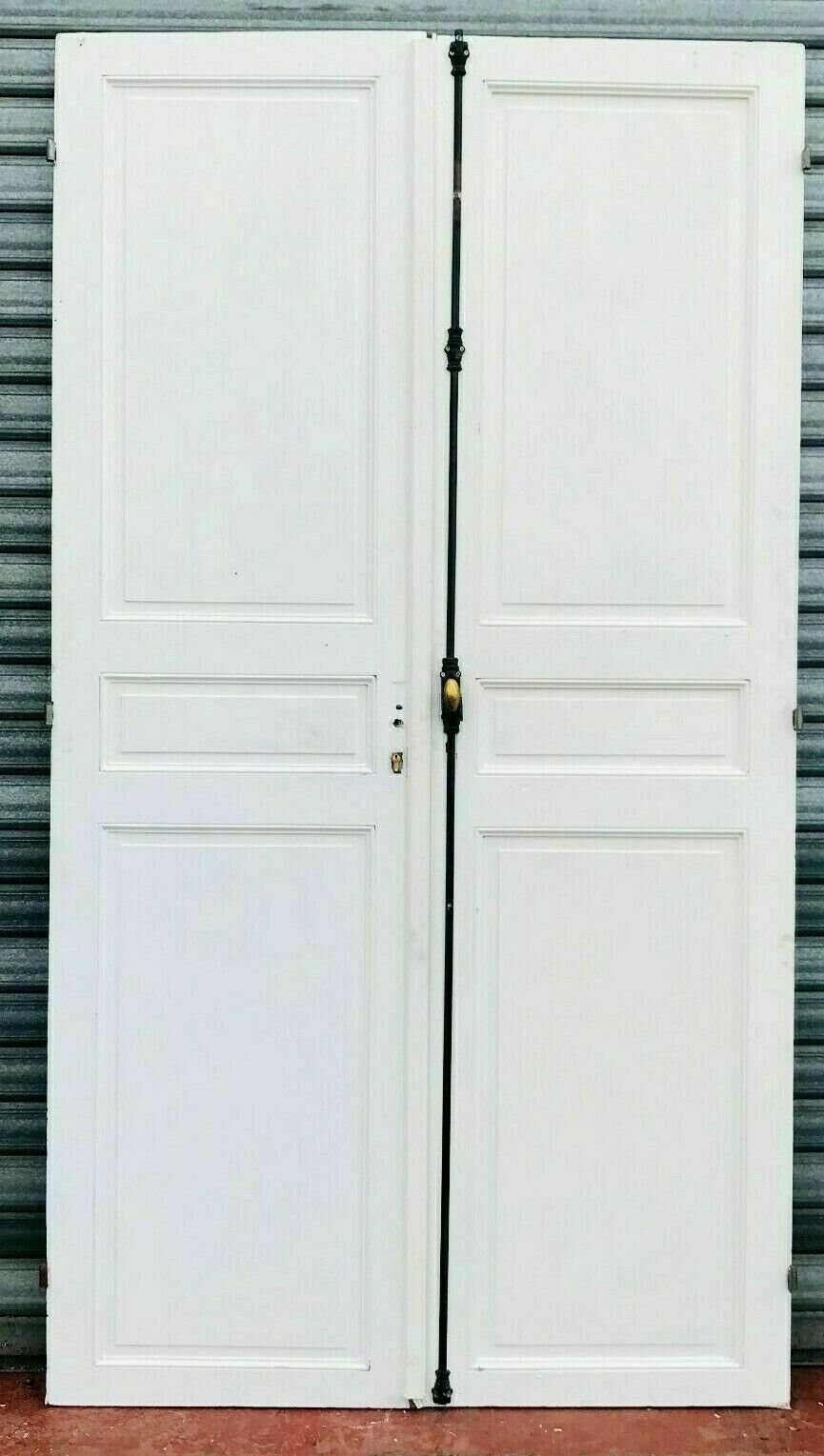 Double passage doors in patinated fir, 19th century