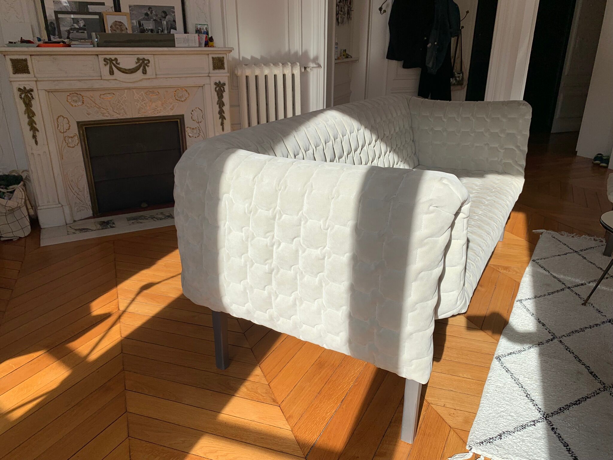 Ruche sofa by Inga Sempé Ligne Roset