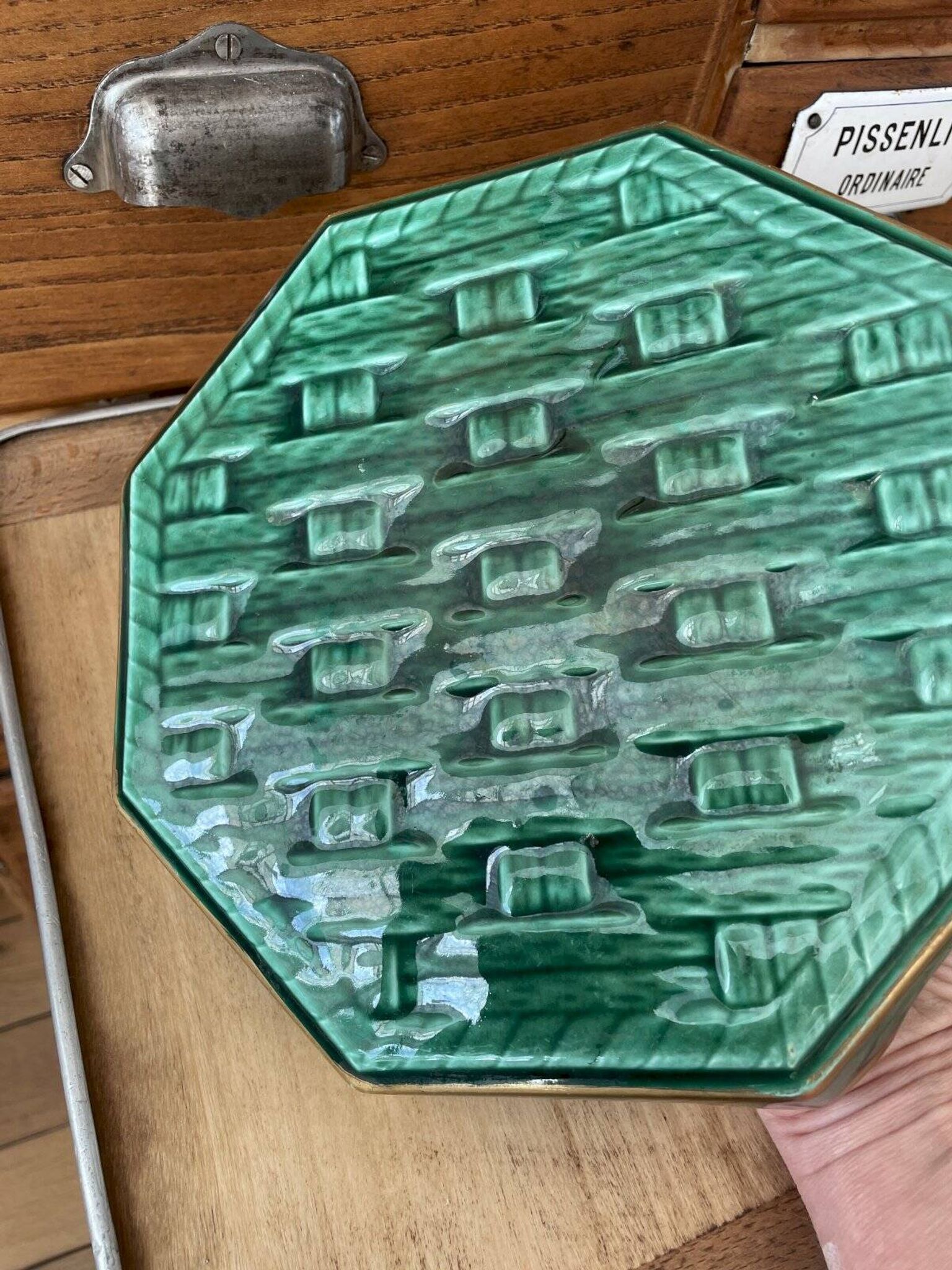 Dessous de plat tressage vert et dorure DIGOIN