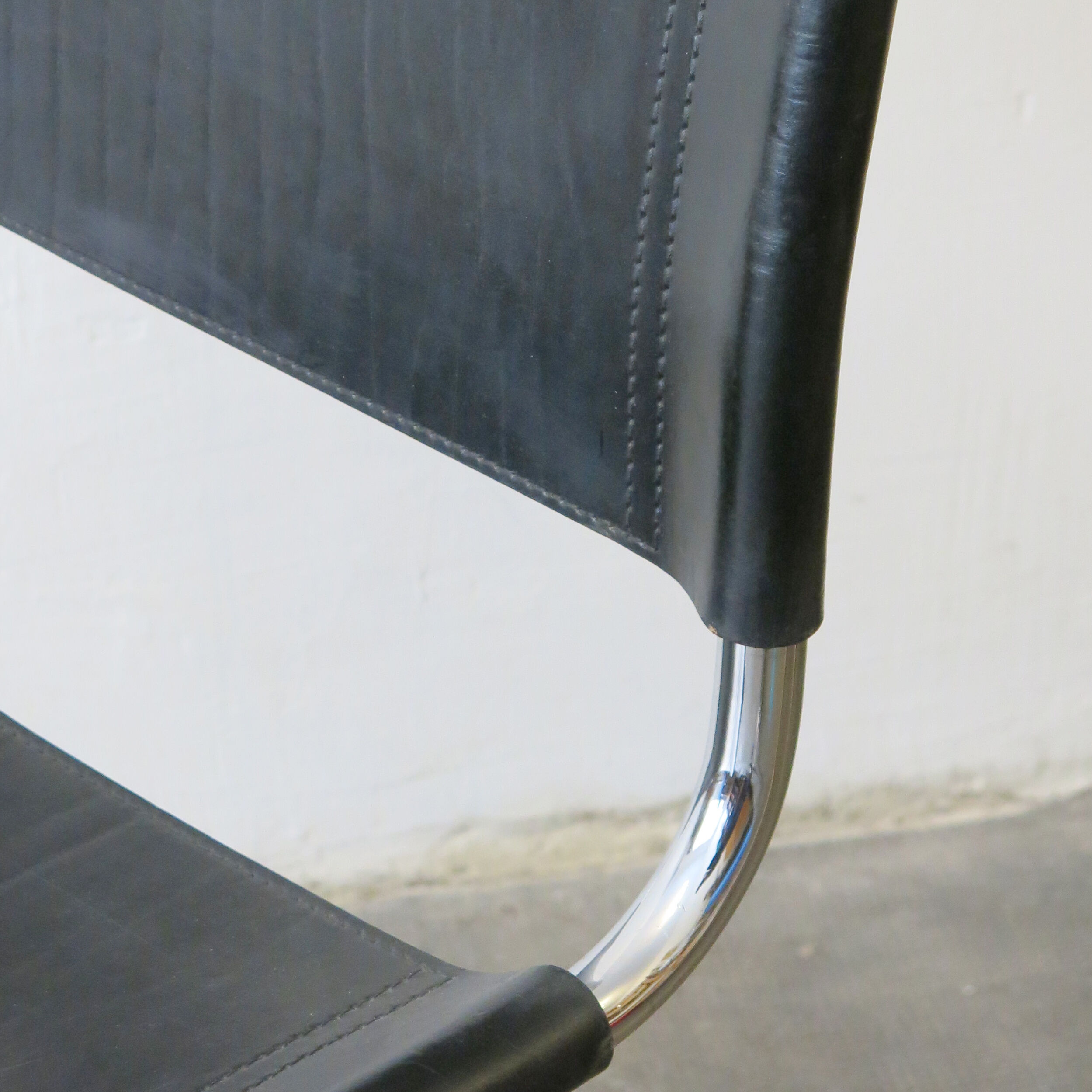 Pair of chairs Marcel Breuer B33