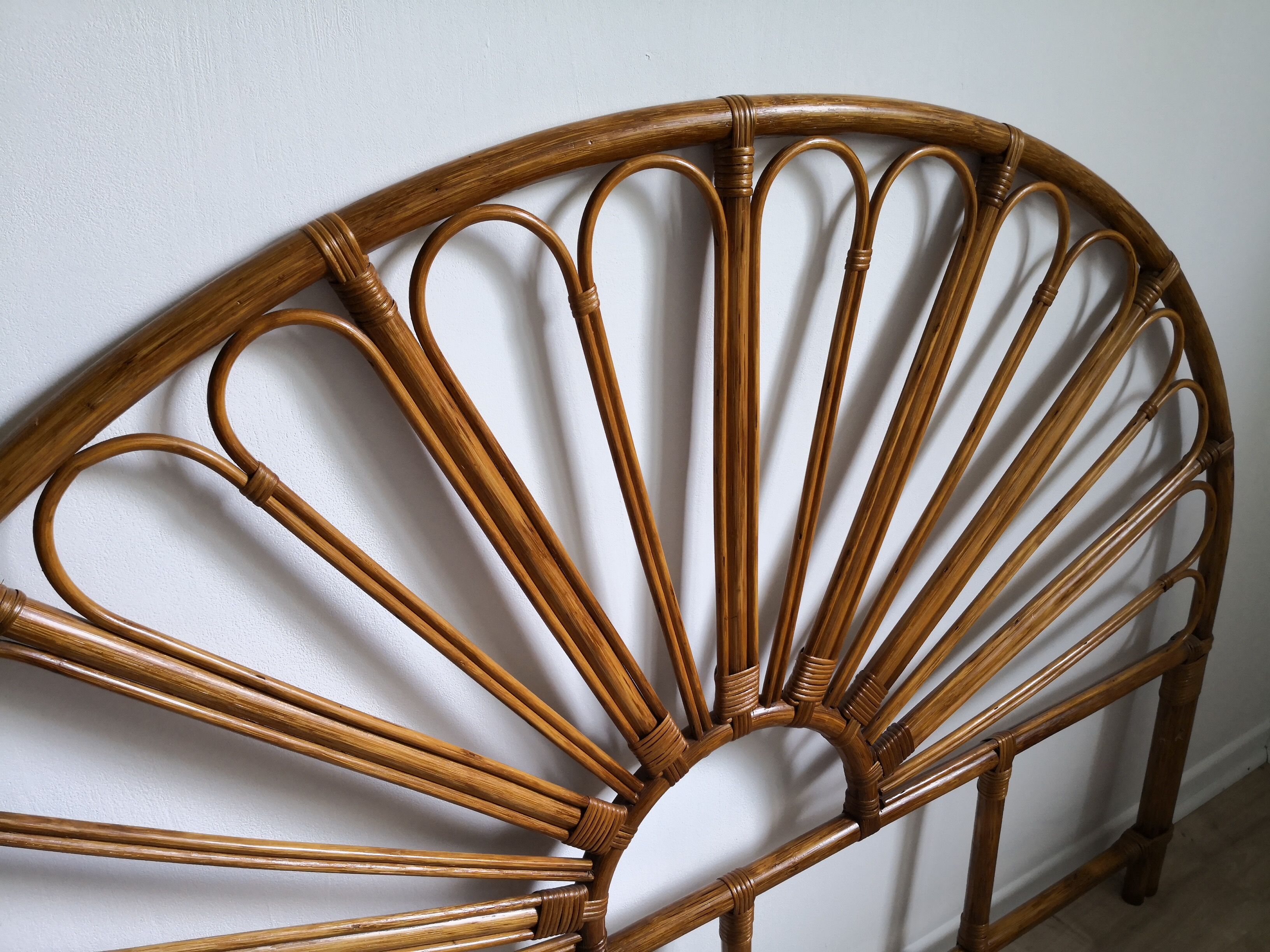 Rattan headboard 2 people