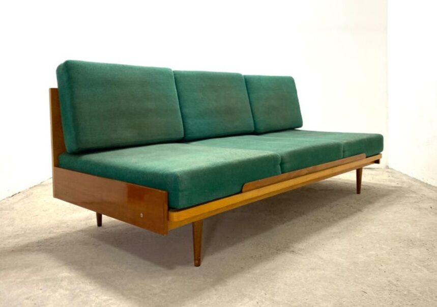 Ton & Up Zavody sofa bed 1967
