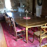 Petworth Extendable Dining Table - Walnut Veneer