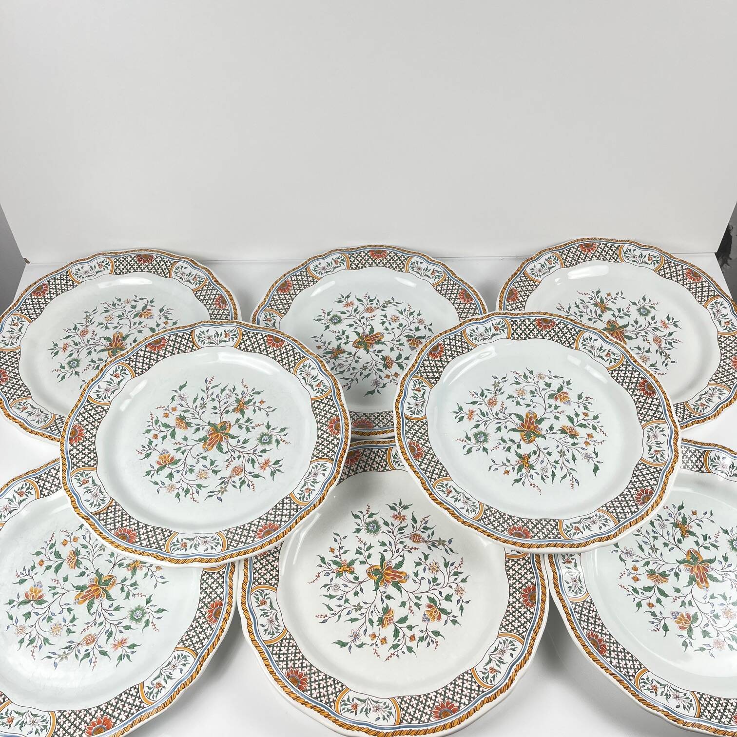 Set of 8 flat plates Gien model Rouen Sainfoin, 1990