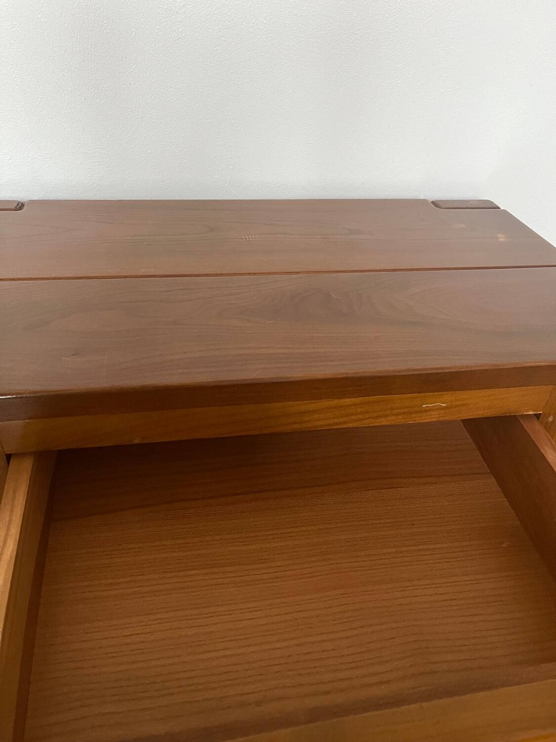 Pair of vintage Maison Regain bedside tables