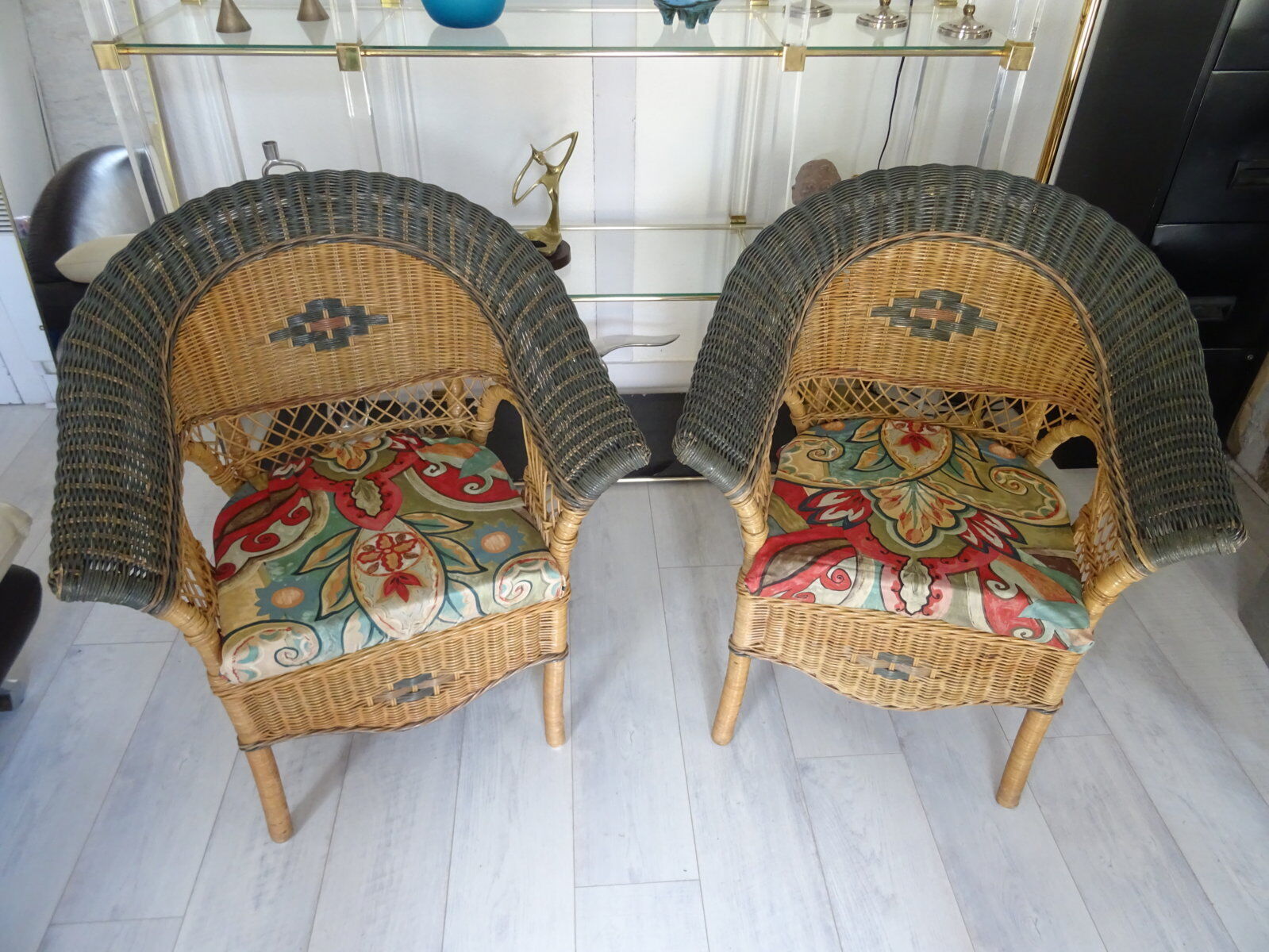 Vintage rattan lounge: one bench, two armchairs