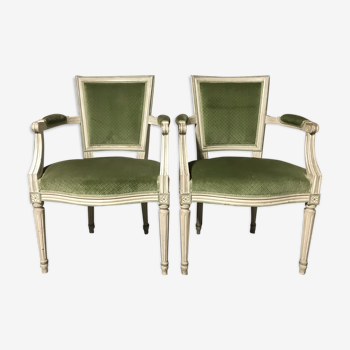 Paire de fauteuils louis XVI vert