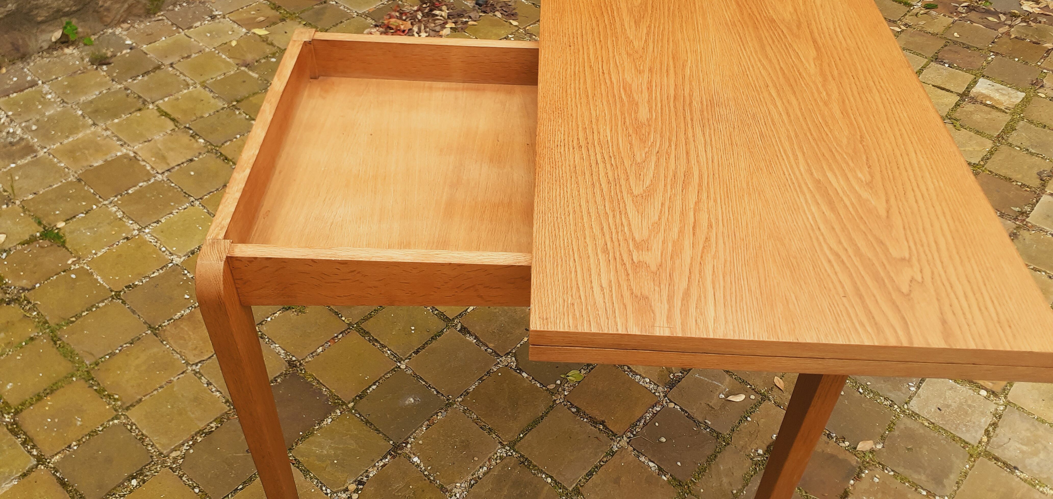 Table vintage wallet year 50 in light oak