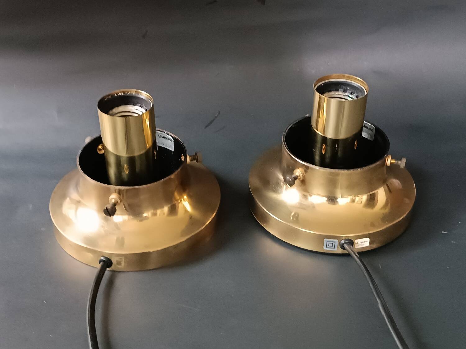 2 lampes de table globes bullés et laiton Limburg 1970