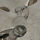 Carafe en verre à bec verseur et anse