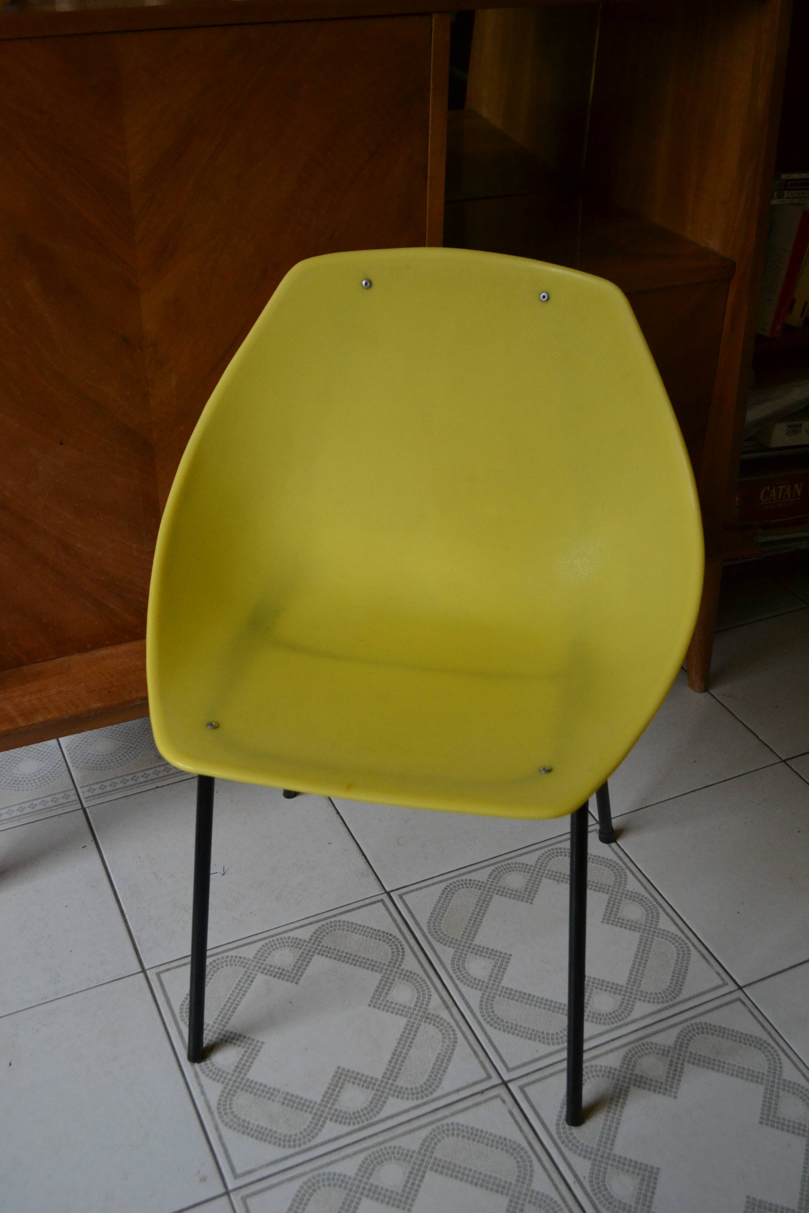 Shell chair by Pierre Guariche Meurop 60s