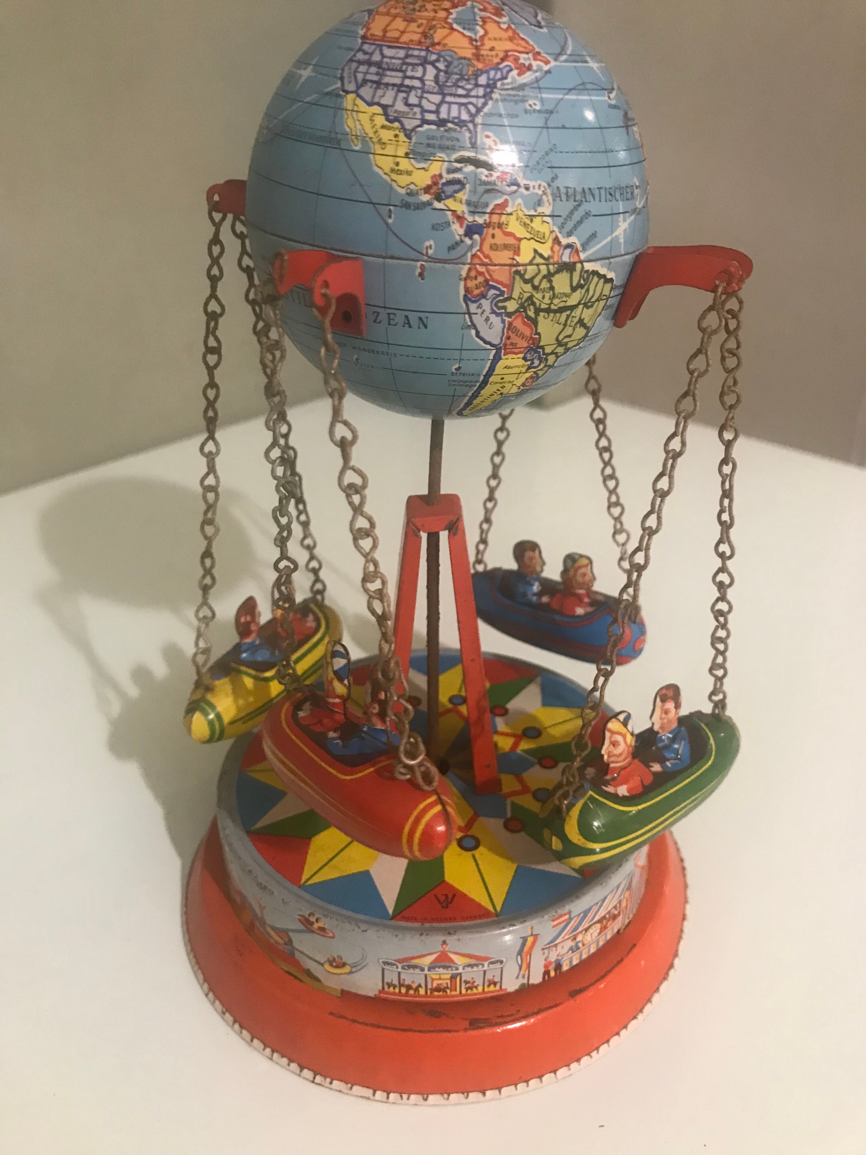 Merry-go-round world