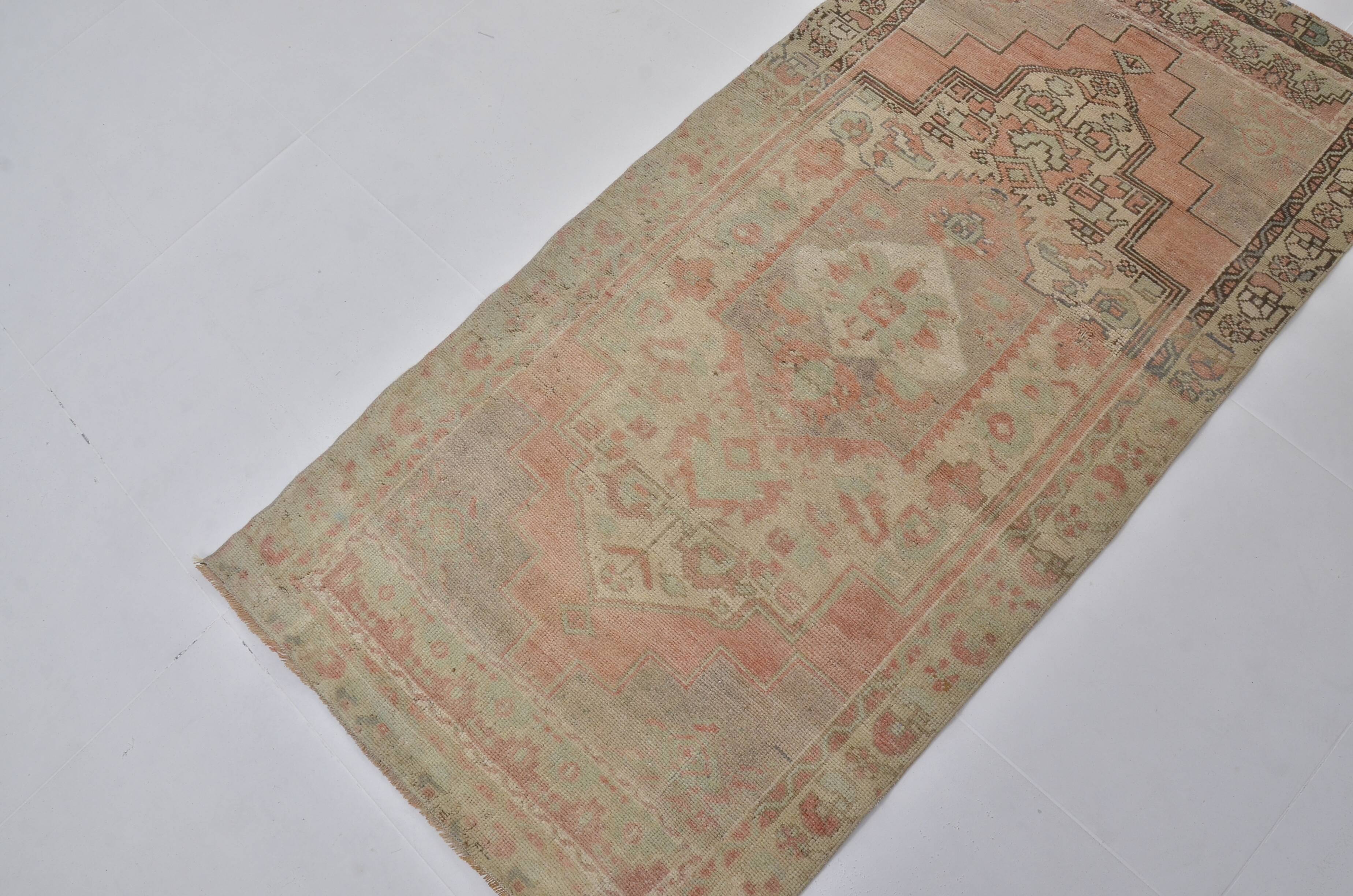 Oushak Anatolian Kurdish Rug sku1473
