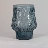 Vase vintage en verre pressé gris-bleu à décor ondulé